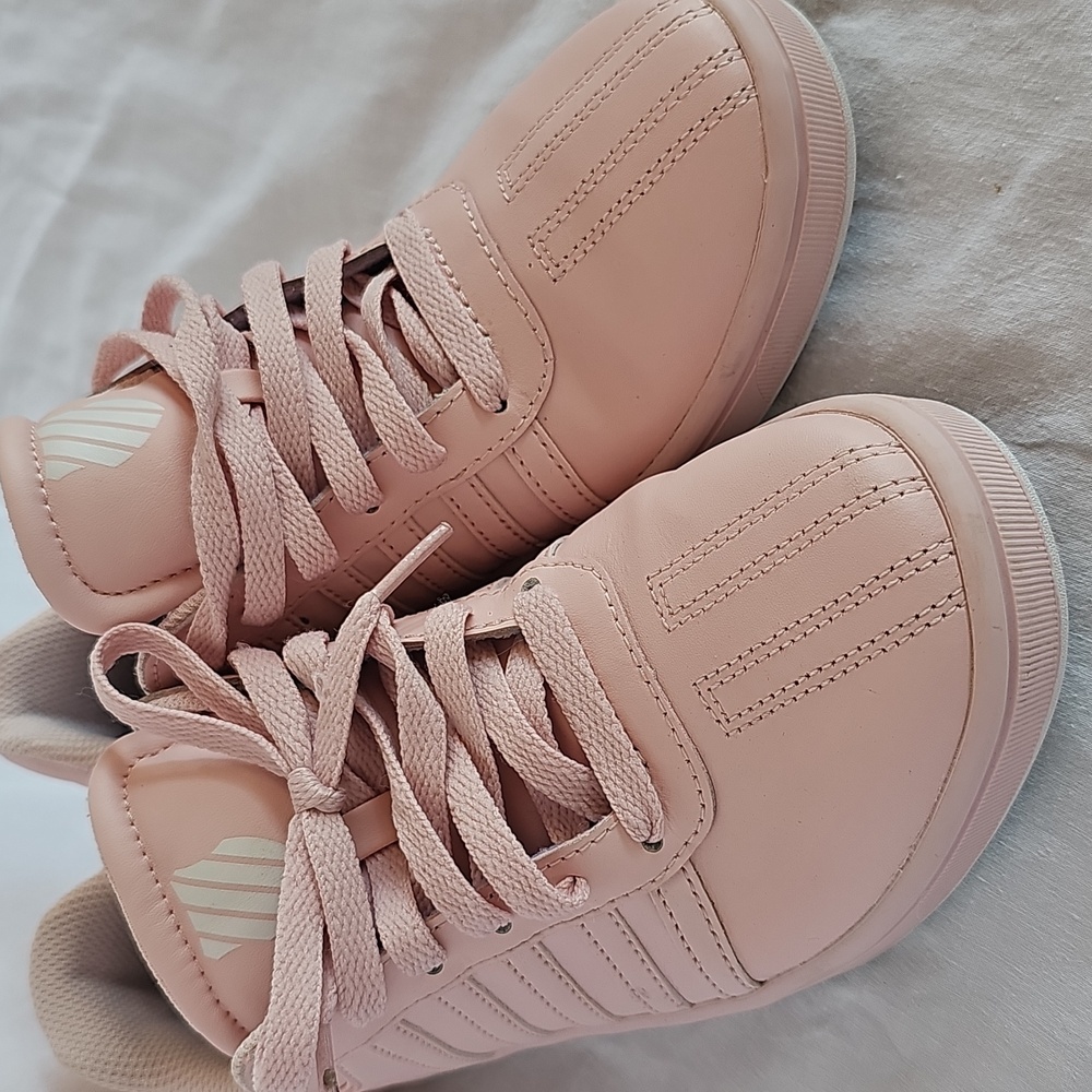 K-Swiss Light Pink Women's Sneakers - Picture 5 of 7